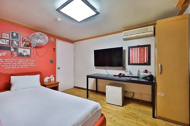 Ulsan Sinjeong-Dong Venus Motel